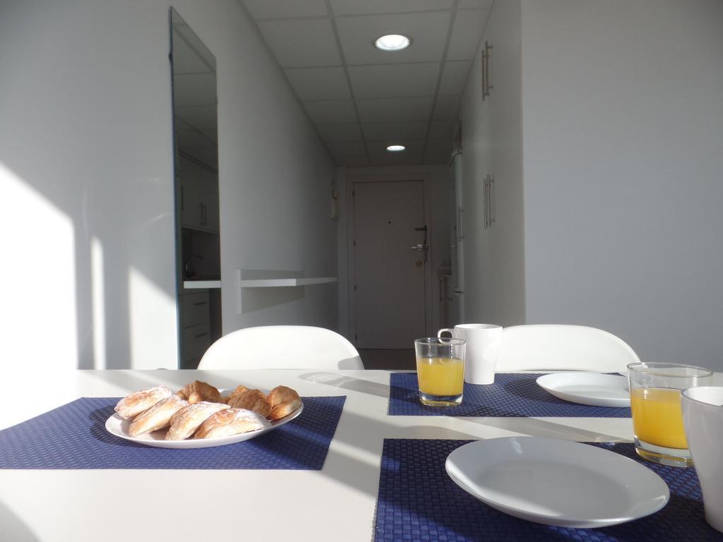 Suite International Alicante Luaran gambar