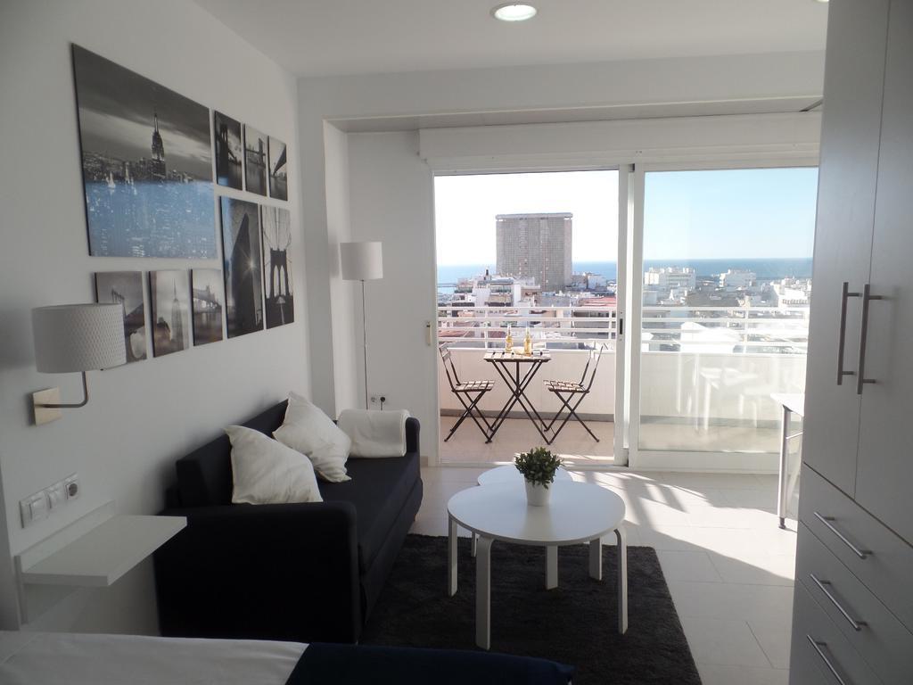 Suite International Alicante Luaran gambar
