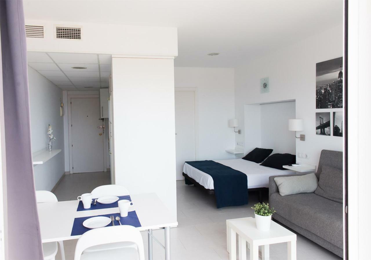 Suite International Alicante Luaran gambar